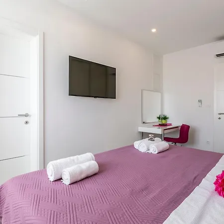 By The Sea Podstrana, Split - 11935 Apartment *